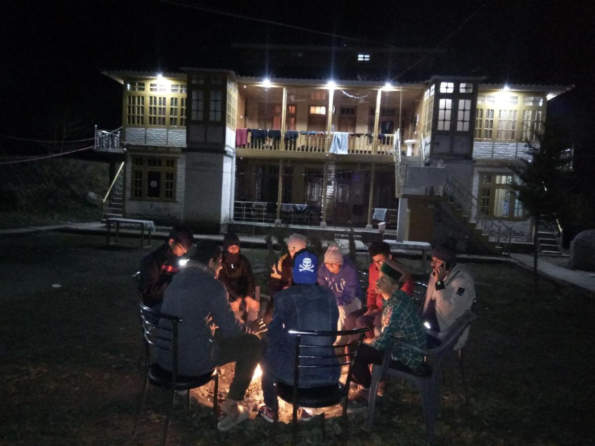 Kasol Wooden Cottage المظهر الخارجي الصورة